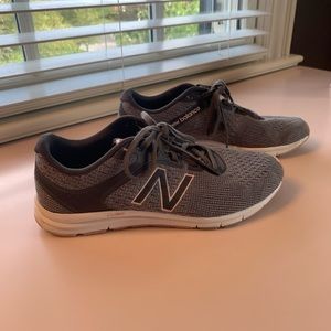 New Balance Women’s 8.5 Sneakers
